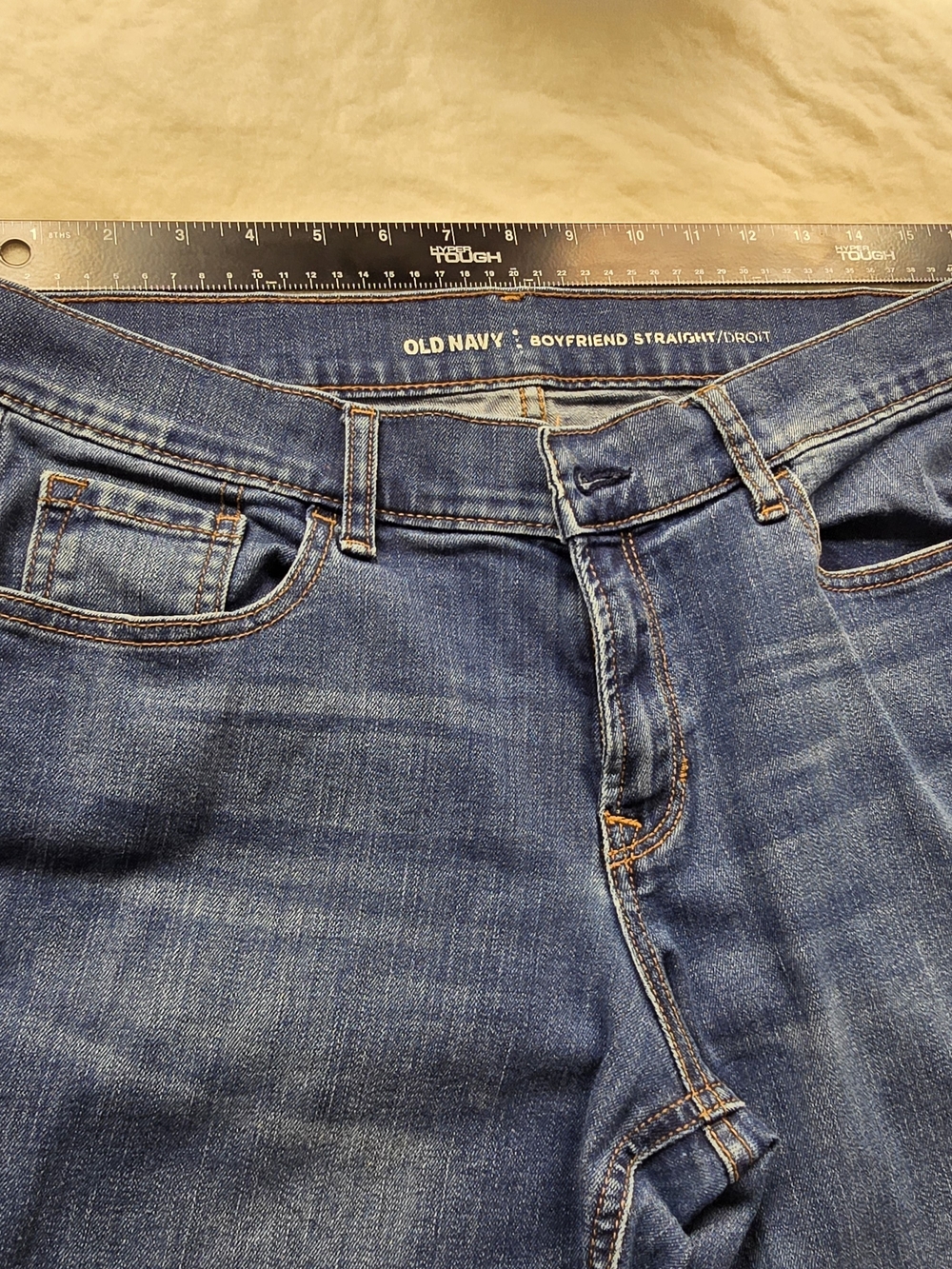 Old Navy Boyfriend Straight Jeans Size 10 Regular Dark Wash - Picture 4 of 6